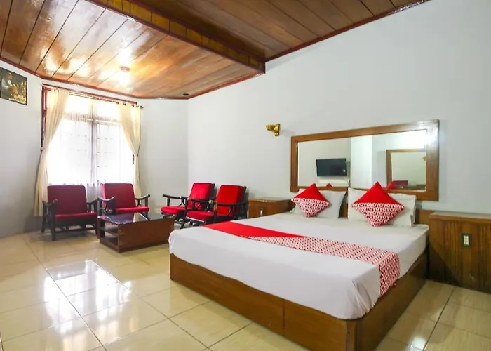 Oyo 3180 Hotel Rian Cottage