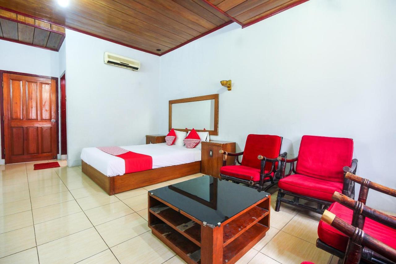 Oyo 3180 Rian Hotel Palembang